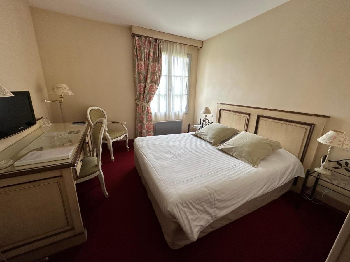 Hotel Domaine De L'Orangerie Bonnat 外观 照片