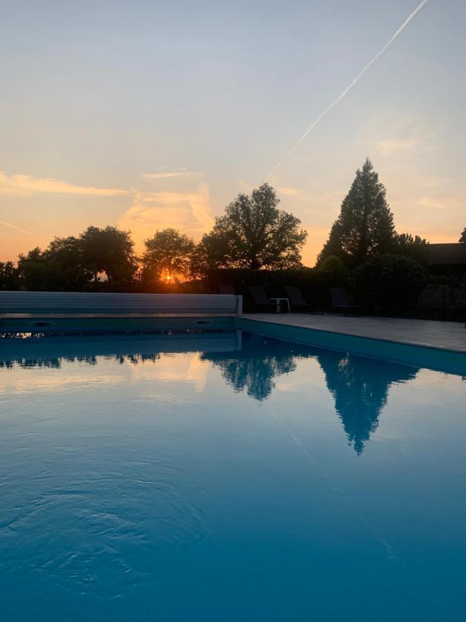 Hotel Domaine De L'Orangerie Bonnat 外观 照片